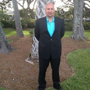 Meet your Posher, Charles